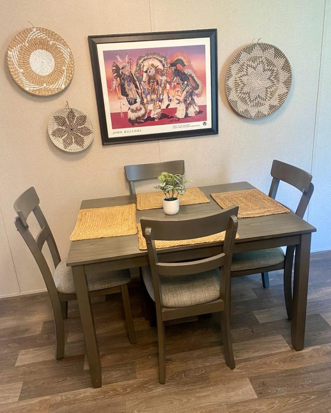 Private Cozy Hideaway With Deck Escape Austin 35mi